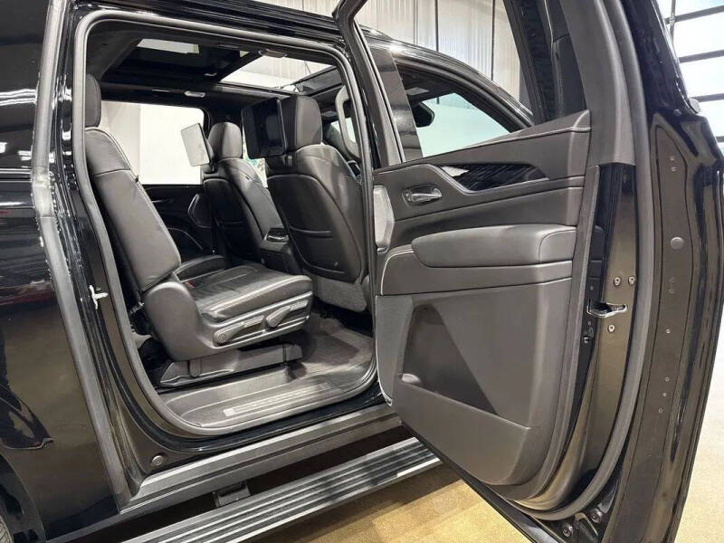 2023 Cadillac Escalade-V ESV