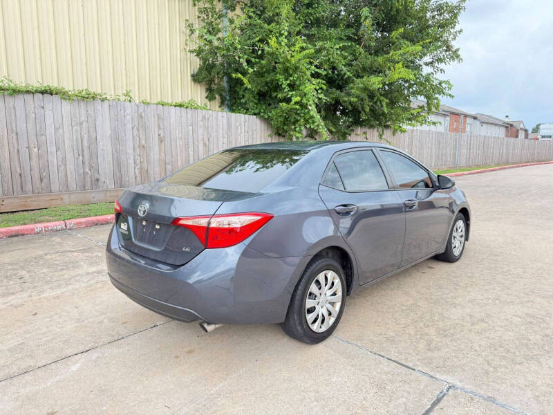 2017 Toyota Corolla LE