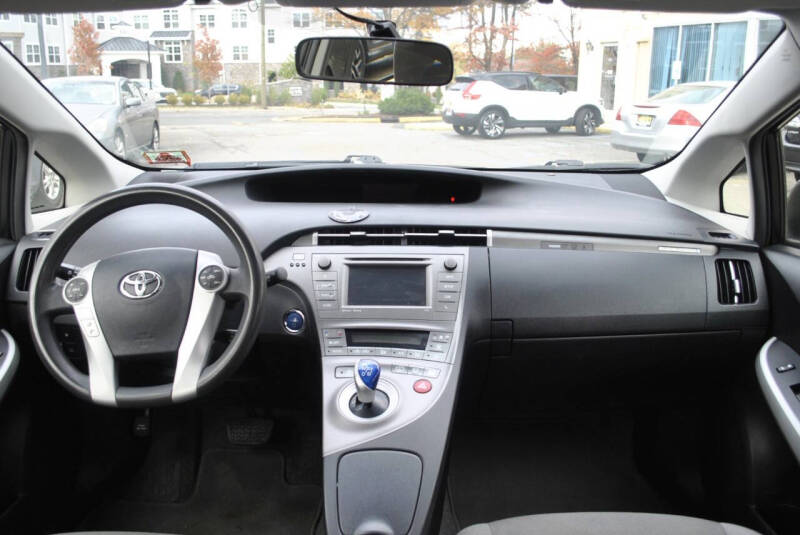 2012 Toyota Prius Plug-in Hybrid