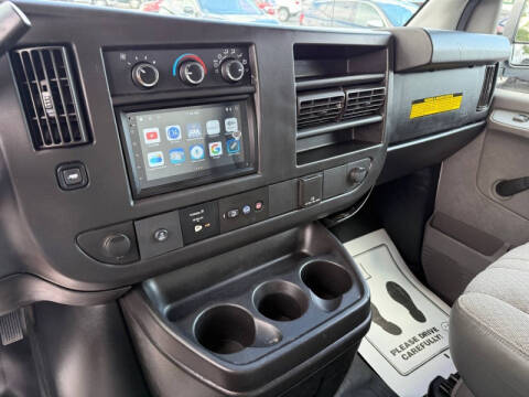 2018 Chevrolet Express 2500