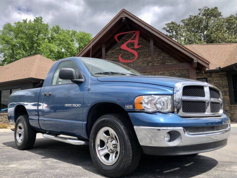 2004 Dodge Ram 1500 for sale at Auto Solutions in Maryville TN