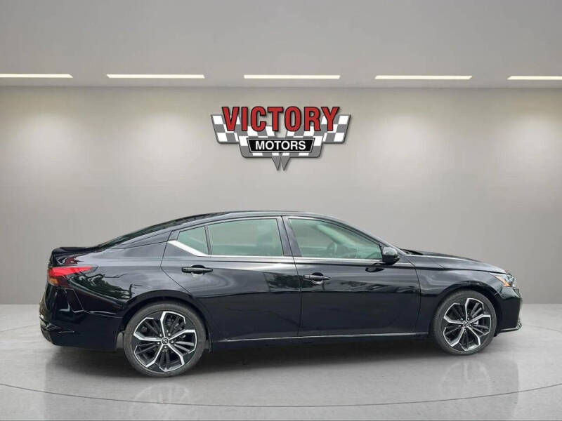 2023 Nissan Altima 2.5 SR