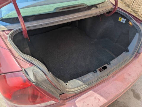 2004 Ford Taurus SE