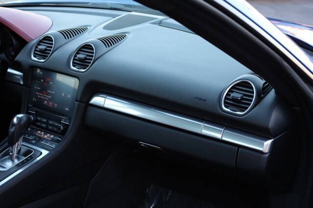 2017 Porsche 718 Cayman