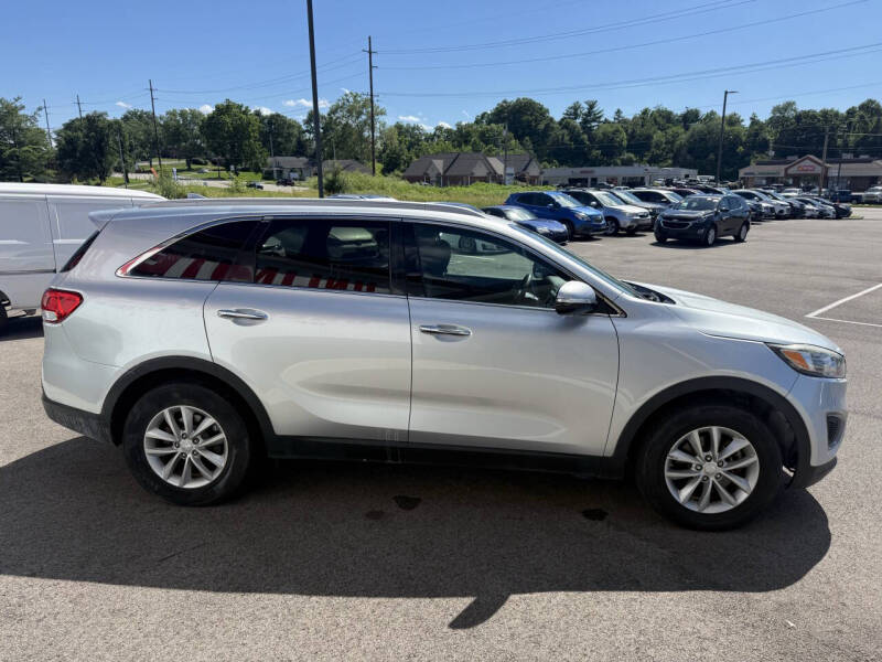 2016 Kia Sorento LX