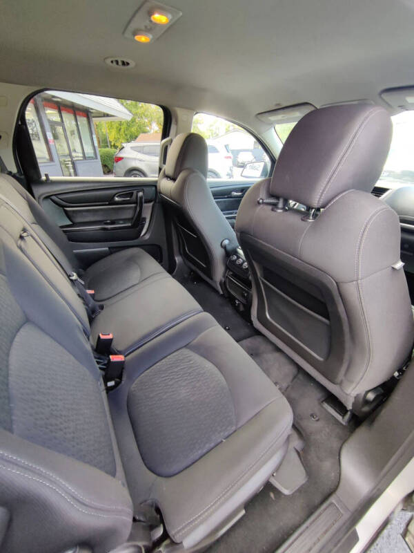 2016 GMC Acadia SLE-1