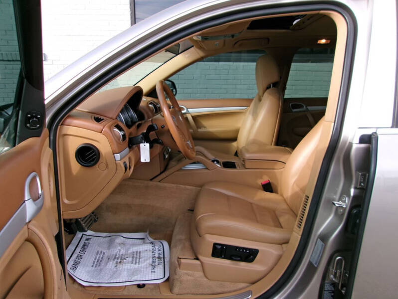 2004 Porsche Cayenne S