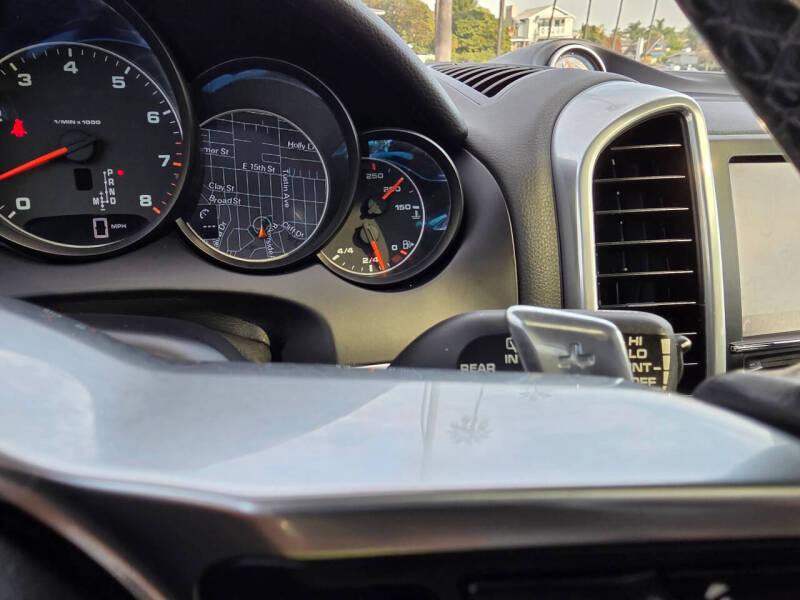 2016 Porsche Cayenne