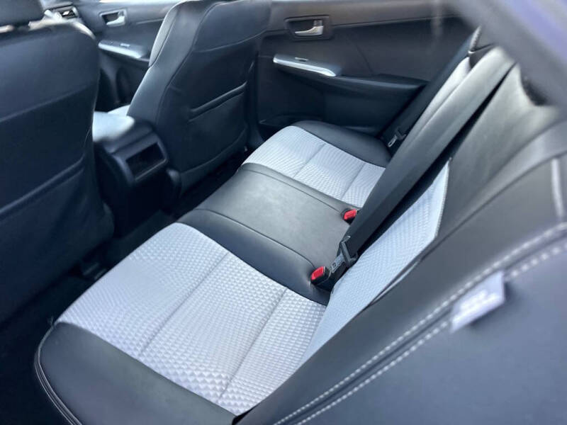 2012 Toyota Camry SE V6