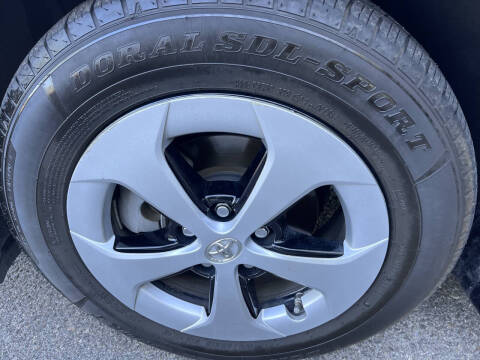 2015 Toyota Prius Three