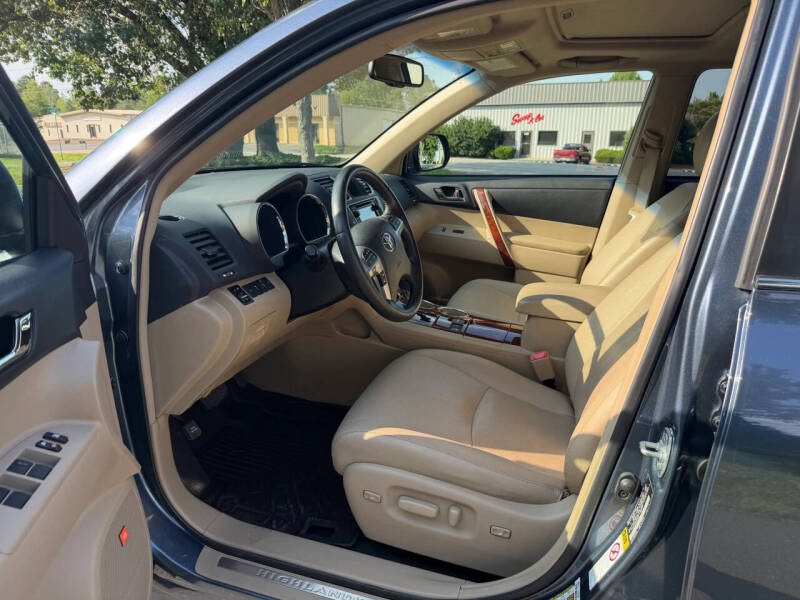 2013 Toyota Highlander Limited