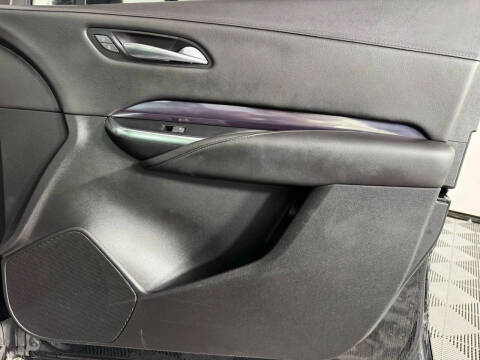 2023 Cadillac XT4 Luxury