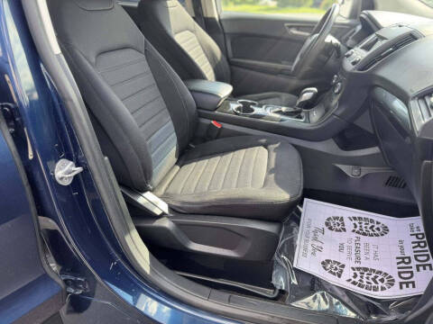 2017 Ford Edge SE