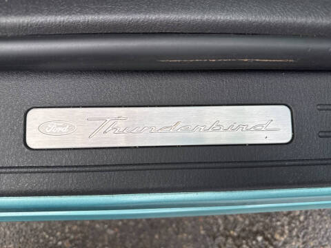 2002 Ford Thunderbird Deluxe