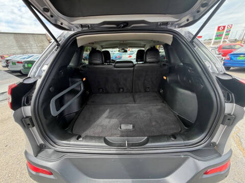 2018 Jeep Cherokee Latitude Plus
