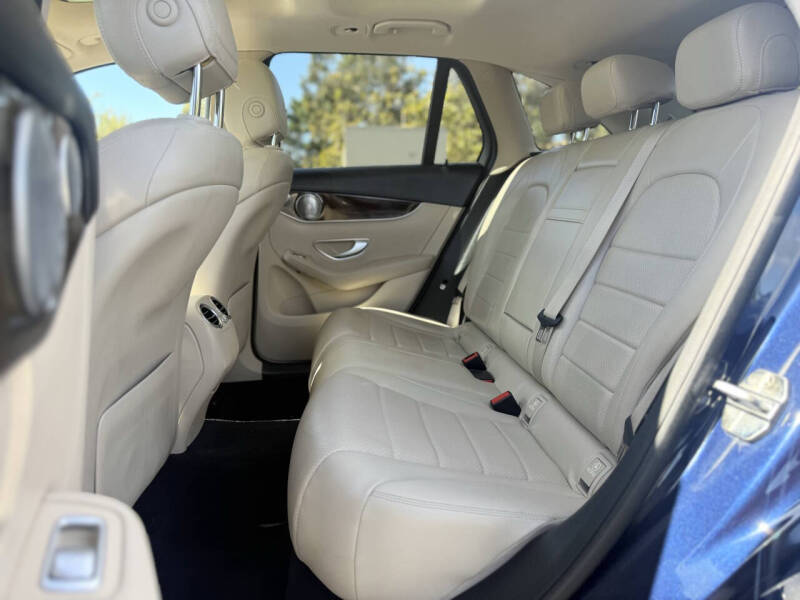 2016 Mercedes-Benz GLC GLC 300 4MATIC