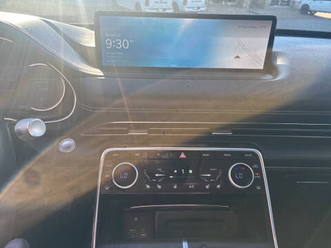 2023 Genesis GV80 2.5T