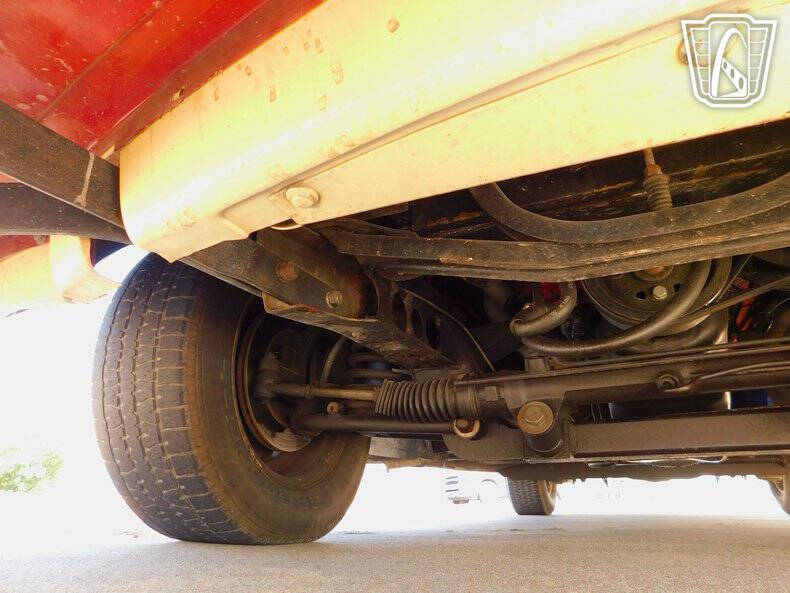 1942 Ford Super Deluxe