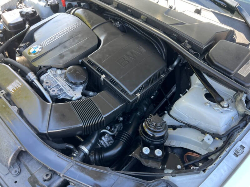 2012 BMW 3 Series 335i