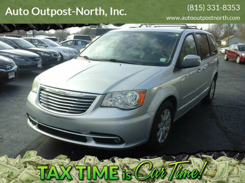 2012 Chrysler Town and Country for sale at Auto Outpost-North, Inc. in McHenry IL