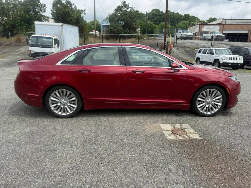 2013 Lincoln MKZ