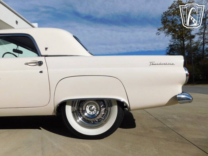 1955 Ford Thunderbird