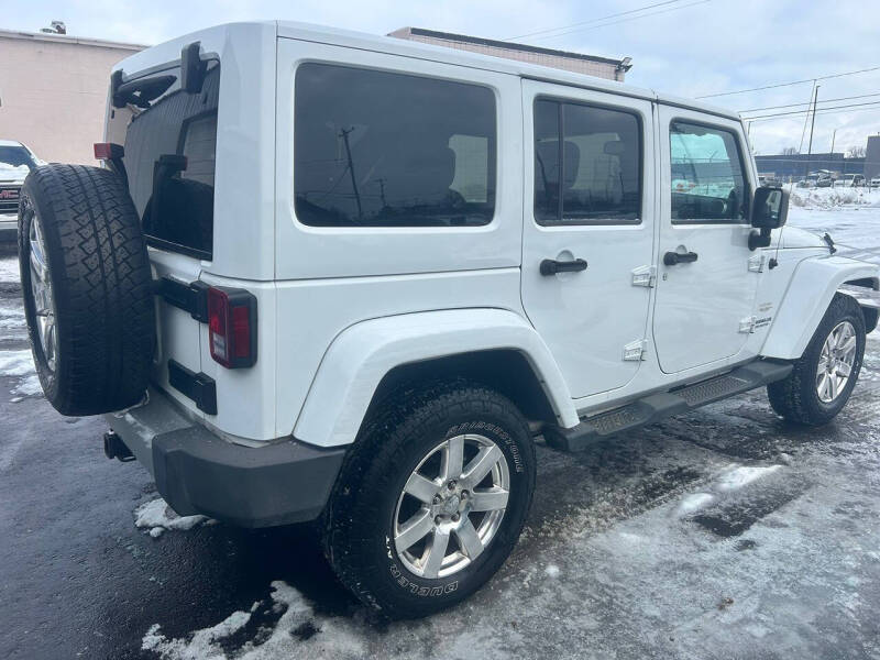 2013 Jeep Wrangler Unlimited Sahara
