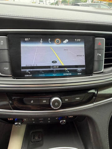 2018 Buick Enclave Essence