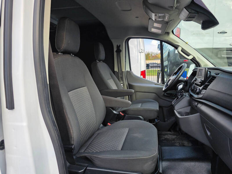 2021 Ford Transit 250