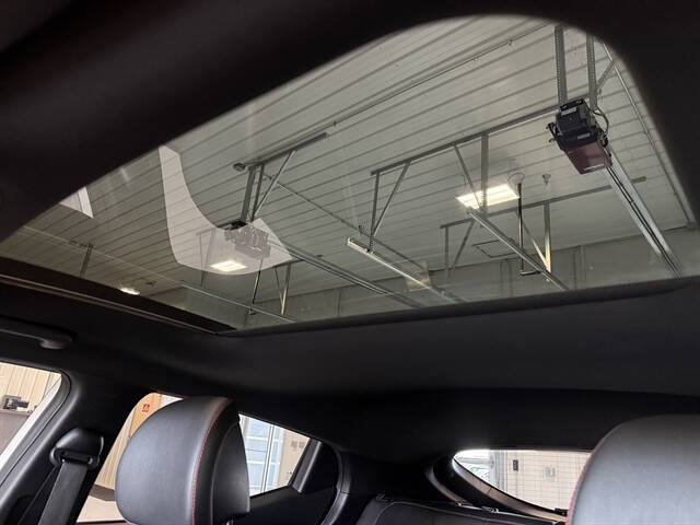 2021 Hyundai Veloster