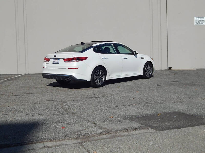 2019 Kia Optima LX