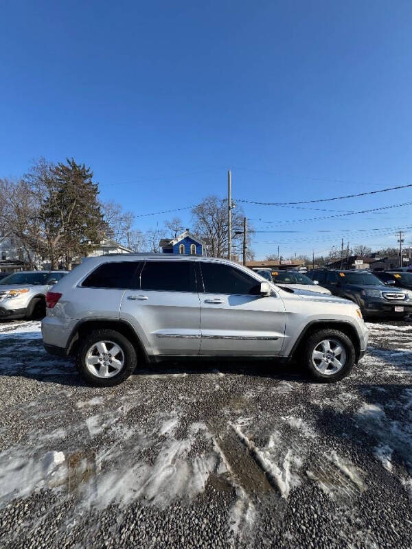 2011 Jeep Grand Cherokee Laredo