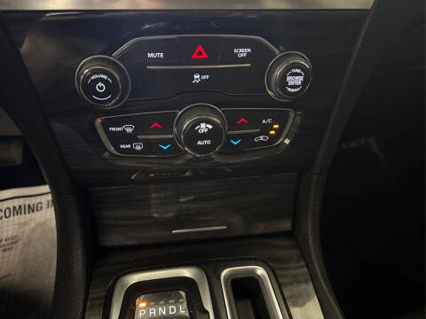 2018 Chrysler 300 Touring