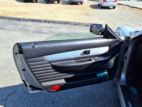 2004 Ford Thunderbird Deluxe