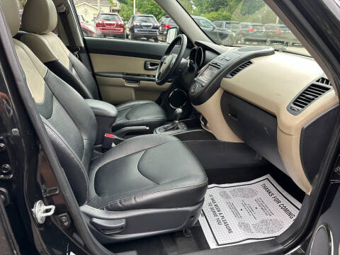 2013 Kia Soul +