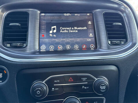 2017 Dodge Charger SXT