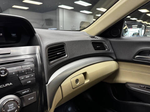 2018 Acura ILX w/Special Edition