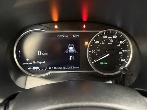 2020 Nissan Kicks SR