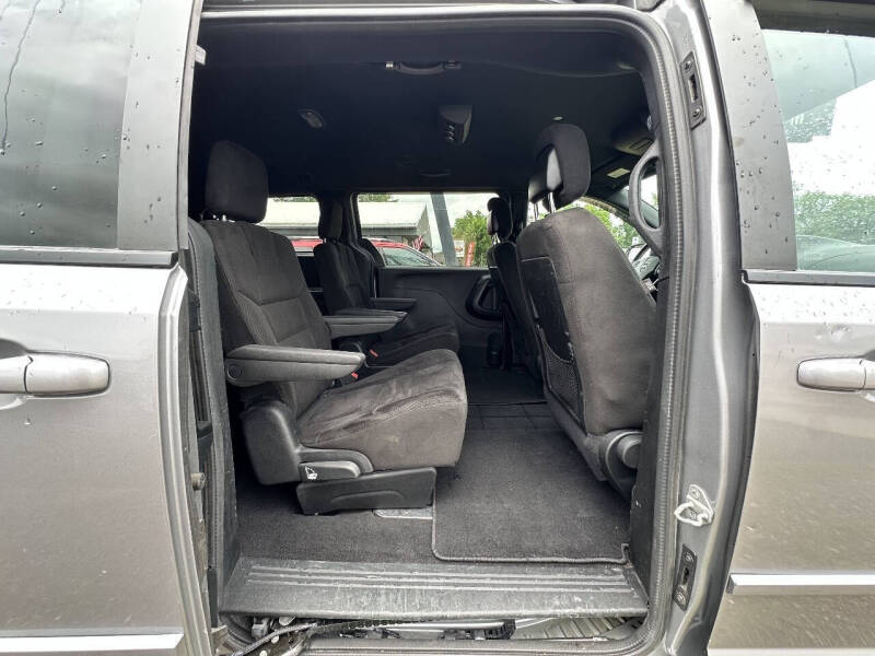 2015 Dodge Grand Caravan SE