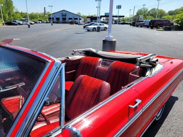 1965 Plymouth Sport Fury 26