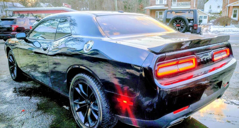 2019 Dodge Challenger SXT