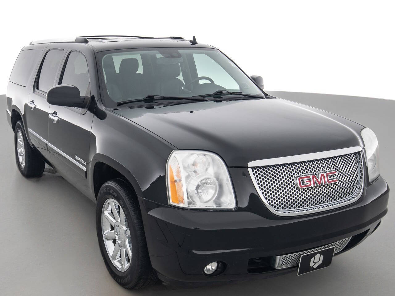 Used Car 2011 Gmc Yukon Xl  Denali Awd Xl 4dr Suv For Sale Under $15,000 In Coal City, Illinois