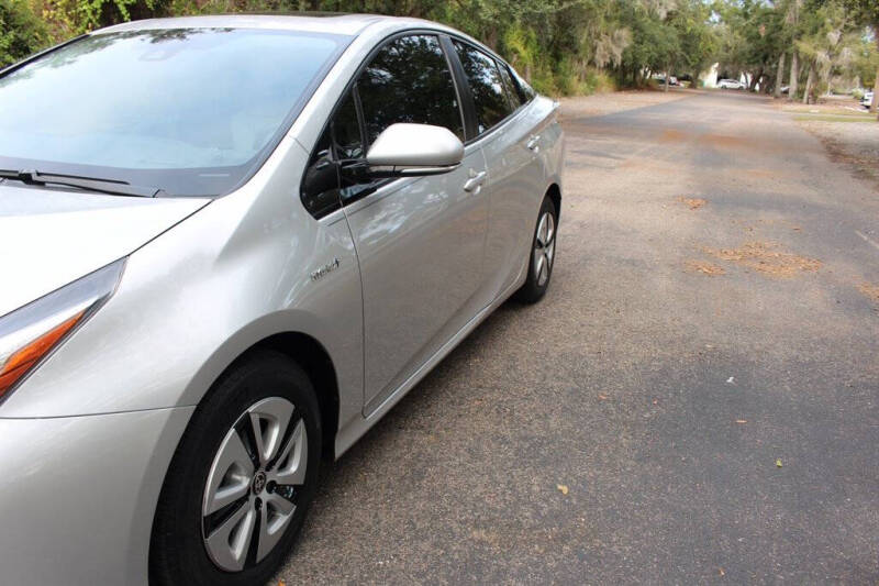 2017 Toyota Prius Three