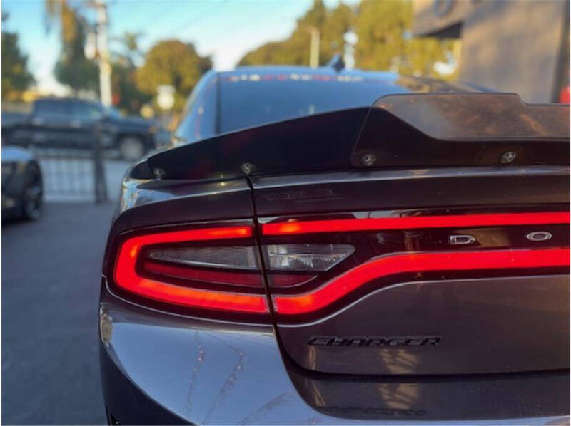 2018 Dodge Charger Daytona 392