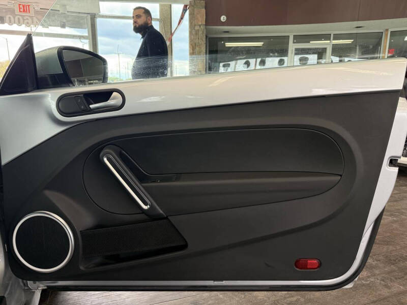 2012 Volkswagen Beetle