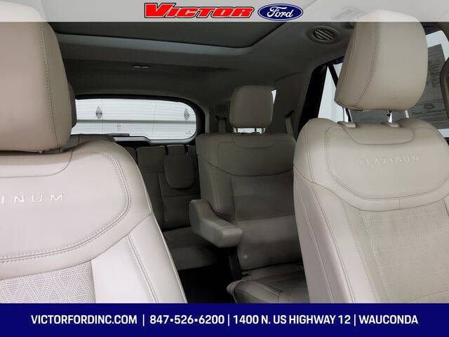 2022 Ford Explorer Platinum