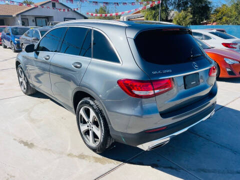 2018 Mercedes-Benz GLC GLC 300