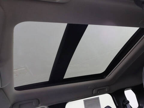 2024 Mitsubishi Outlander PHEV SE