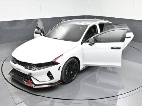2023 Kia K5 EX