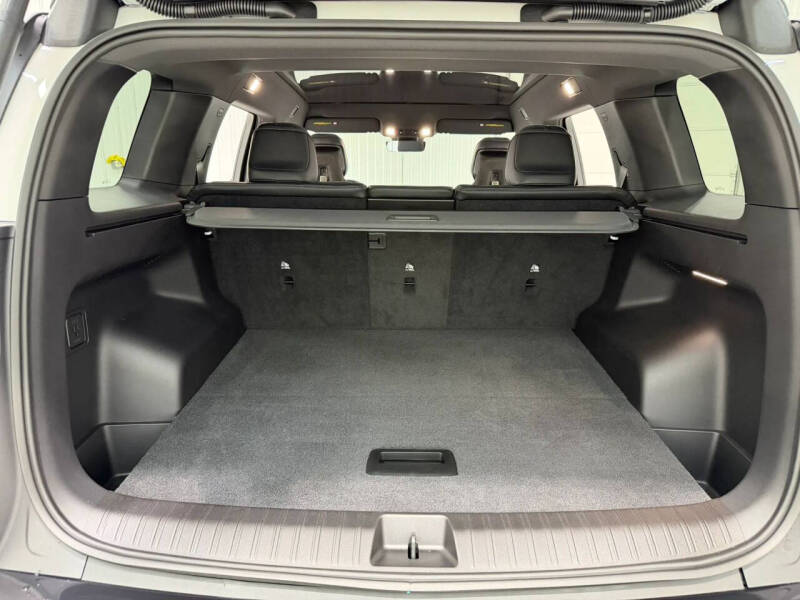 2027 Rivian R2 Performance